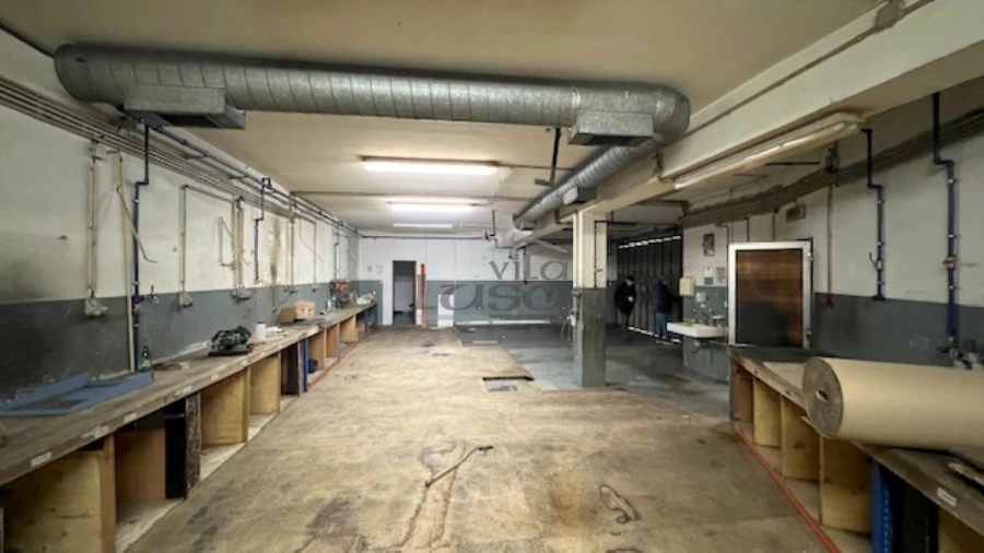 Armazém para Venda em Avintes Foto 25