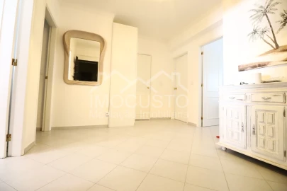 Apartamento T3 para Arrendamento férias em Monte Gordo