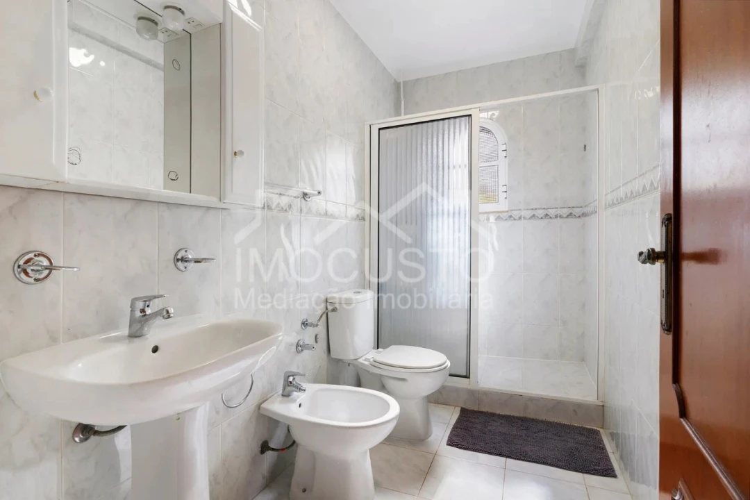 Moradia T3 para Arrendamento férias em Monte Gordo Foto 9