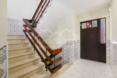 Moradia T3 para Arrendamento férias em Monte Gordo