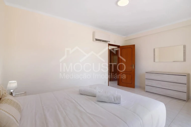 Moradia T3 para Arrendamento férias em Monte Gordo Foto 11