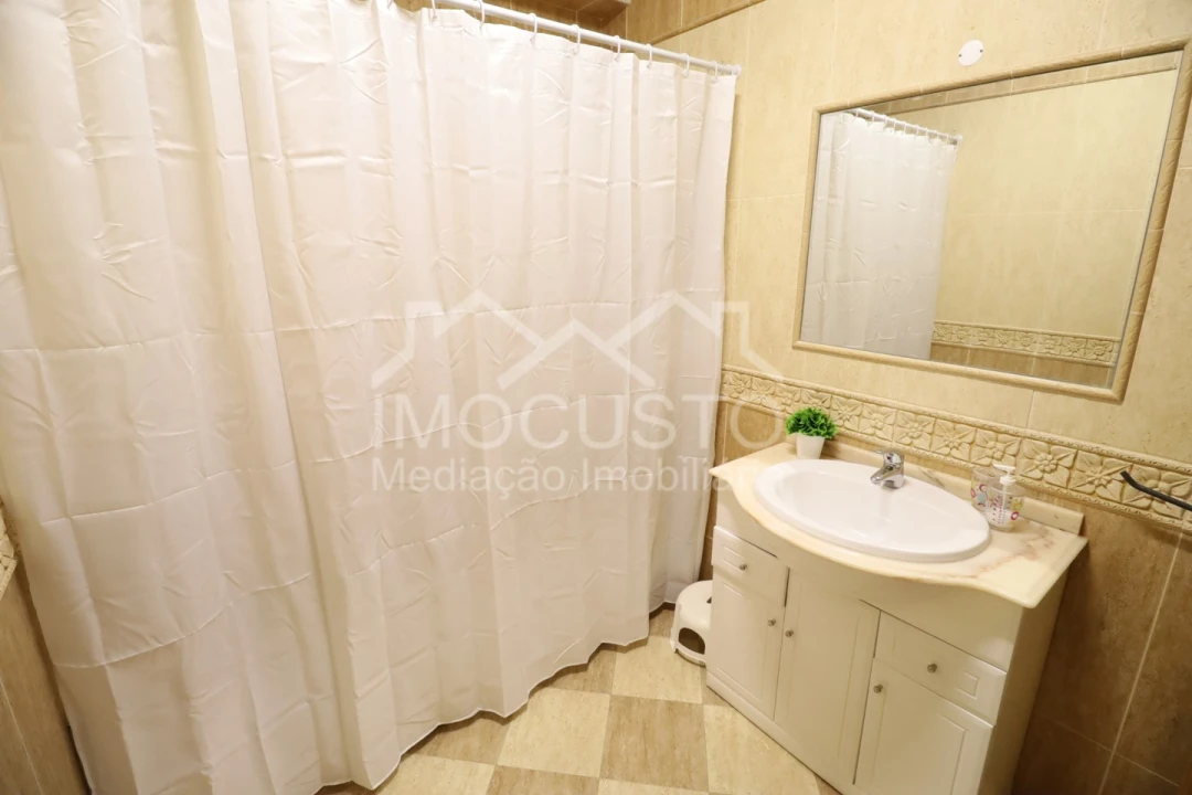 Apartamento T2 para Arrendamento férias em Vila Real de Santo Antonio Foto 5