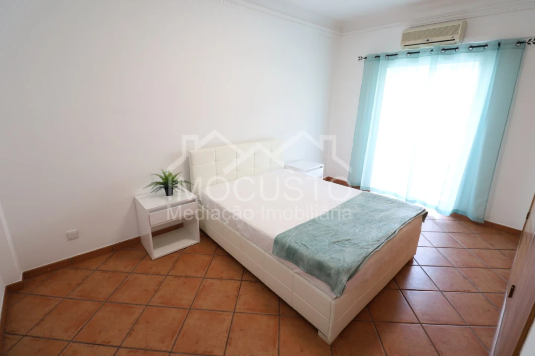 Apartamento T2 para Arrendamento férias em Vila Real de Santo Antonio Foto 7