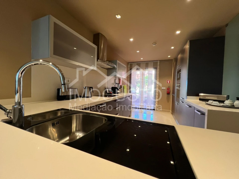 Apartamento T2 para Venda em Alcantarilha e Pêra Foto 6