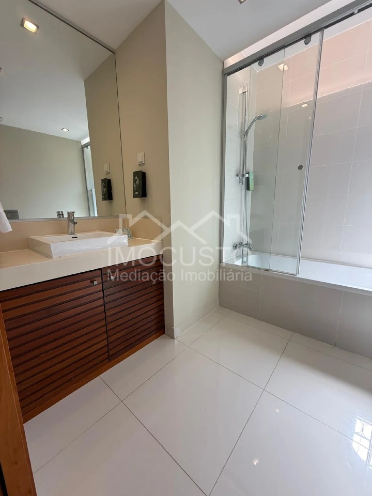 Apartamento T2 para Venda em Alcantarilha e Pêra Foto 7