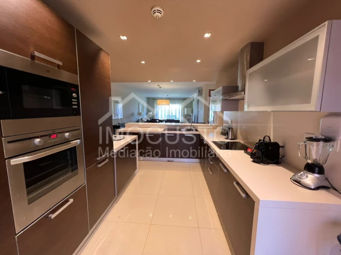 Apartamento T2 para Venda em Alcantarilha e Pêra Foto 9