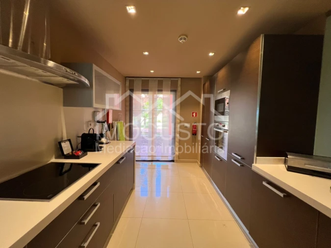 Apartamento T2 para Venda em Alcantarilha e Pêra Foto 10