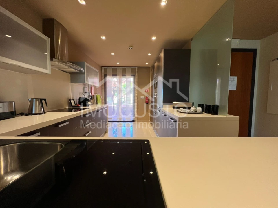 Apartamento T2 para Venda em Alcantarilha e Pêra Foto 8