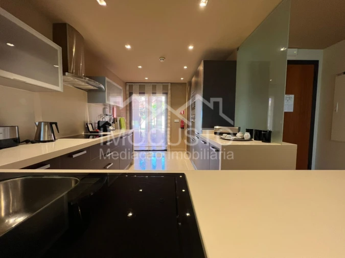 Apartamento T2 para Venda em Alcantarilha e Pêra Foto 8