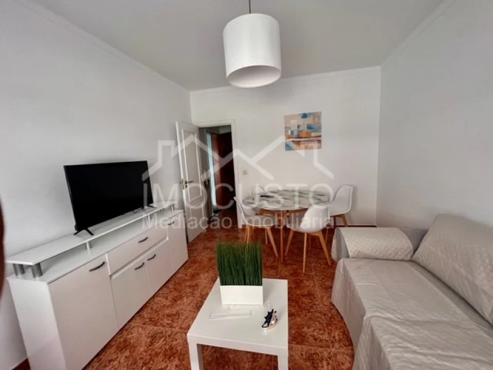 Apartamento T2 para Arrendamento férias em Monte Gordo Foto 2