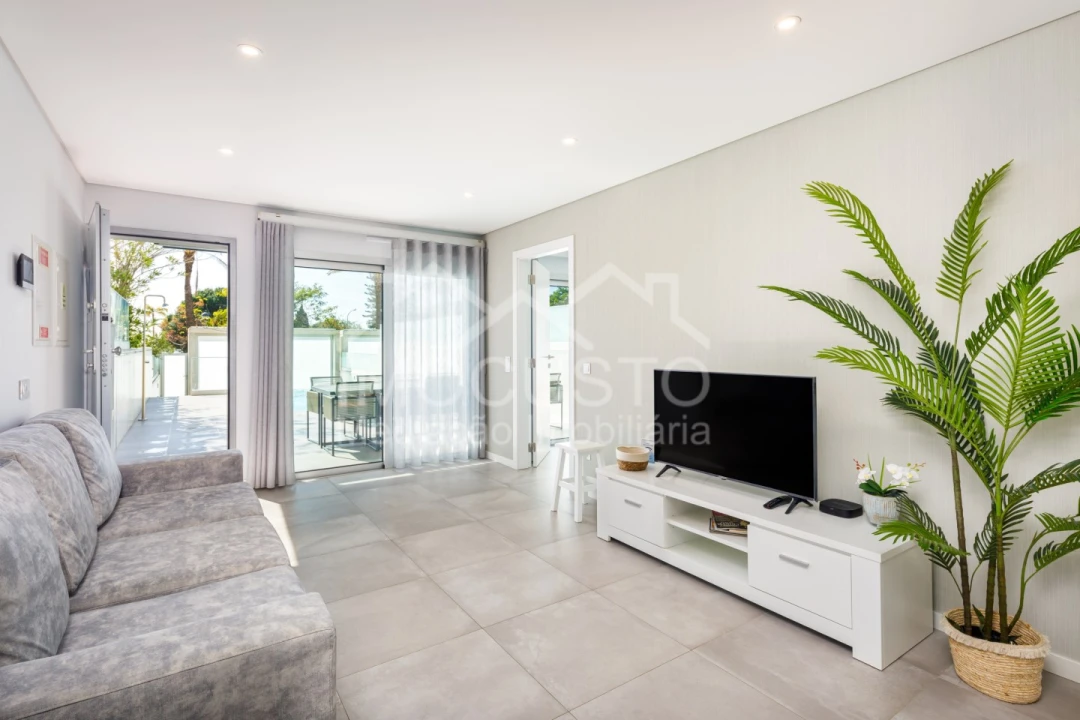 Apartamento T3 para Arrendamento férias em Monte Gordo Foto 2