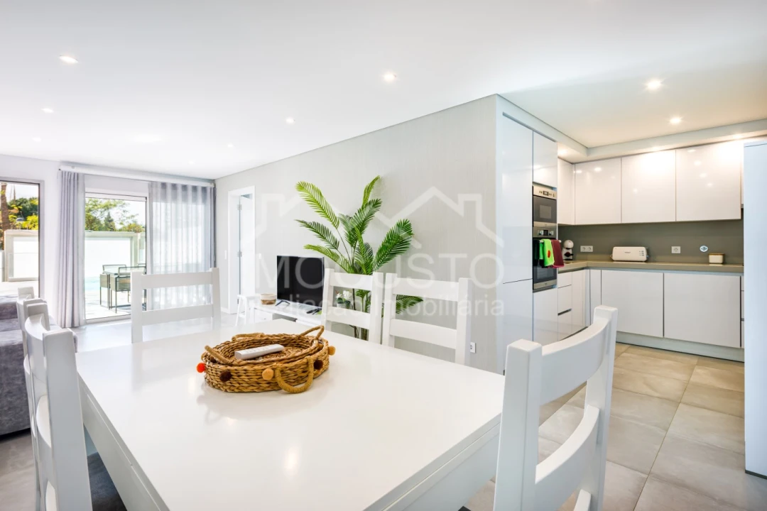 Apartamento T3 para Arrendamento férias em Monte Gordo Foto 4