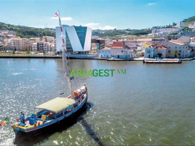 Loja para Venda em Vila Franca de Xira Foto 13