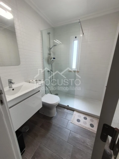 Moradia T3 para Arrendamento férias em Monte Gordo