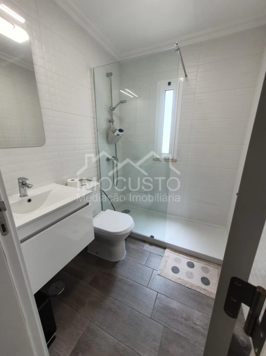 Moradia T3 para Arrendamento férias em Monte Gordo Foto 8