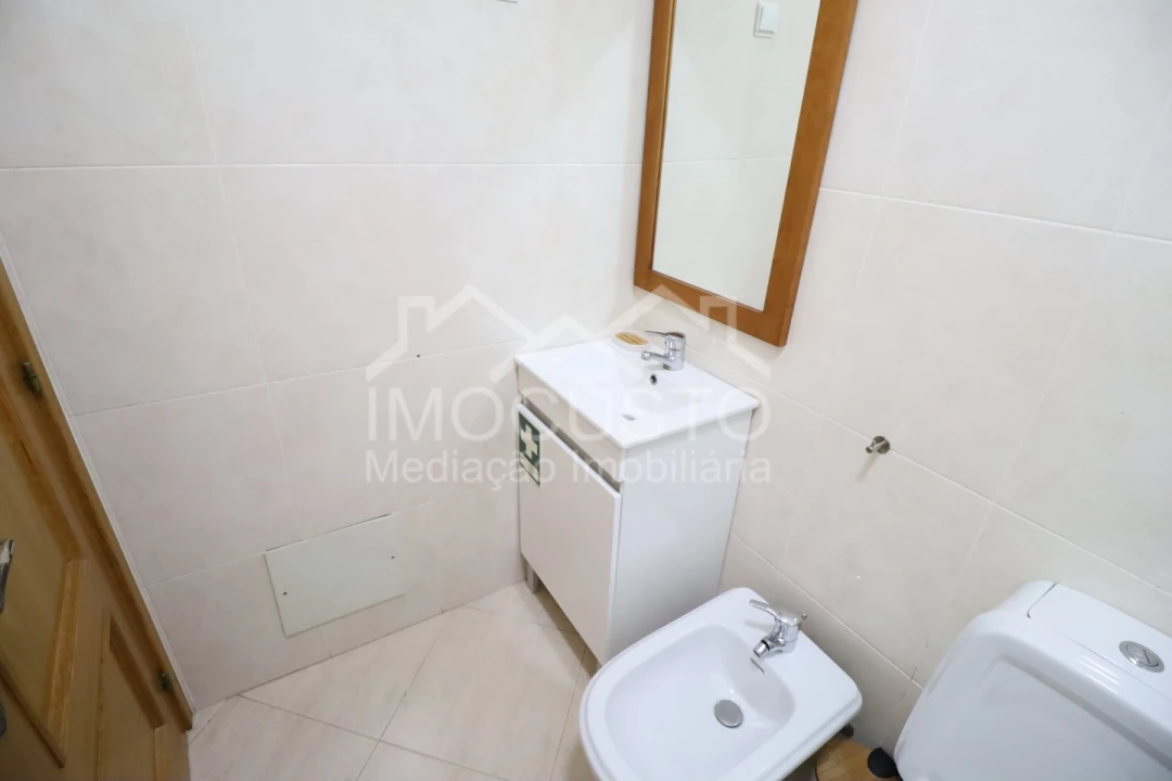 Apartamento T1 para Arrendamento férias em Monte Gordo Foto 8