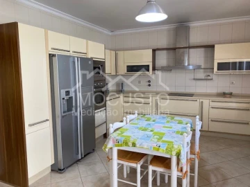 Moradia T4 para Arrendamento férias em Altura