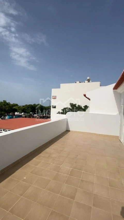 Moradia T4 para Arrendamento férias em Altura