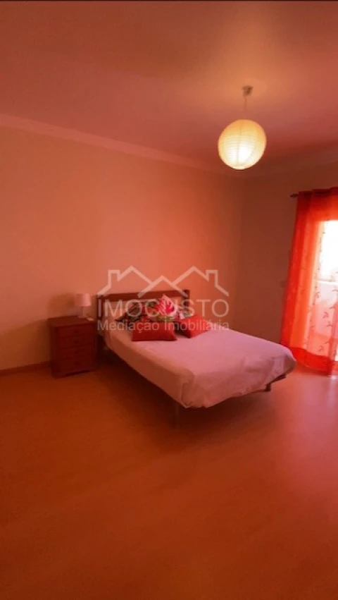 Moradia T4 para Arrendamento férias em Altura