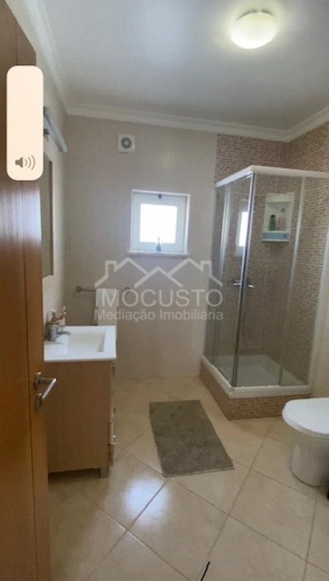 Moradia T4 para Arrendamento férias em Altura