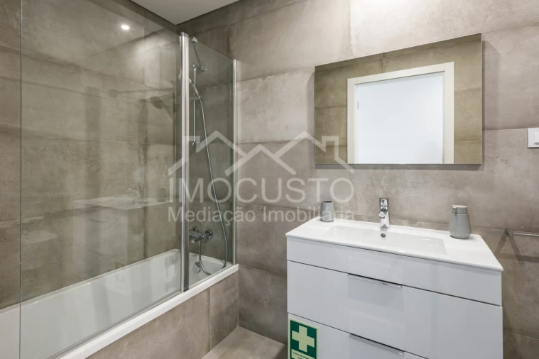 Apartamento T2 para Arrendamento férias em Monte Gordo Foto 16