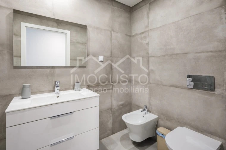 Apartamento T2 para Arrendamento férias em Monte Gordo Foto 8