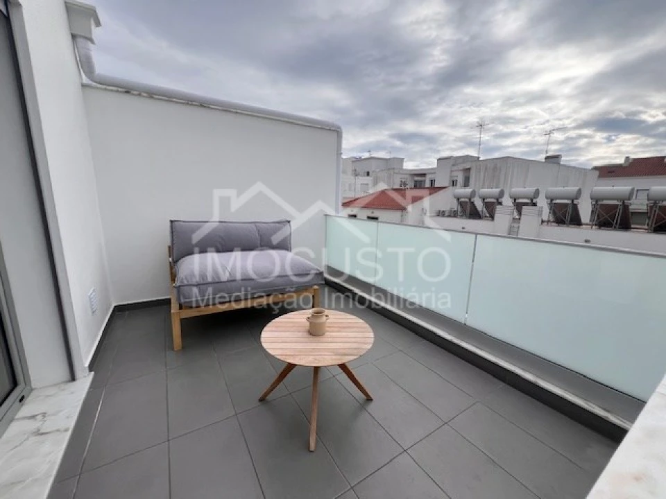 Apartamento T1 para Arrendamento férias em Monte Gordo Foto 3