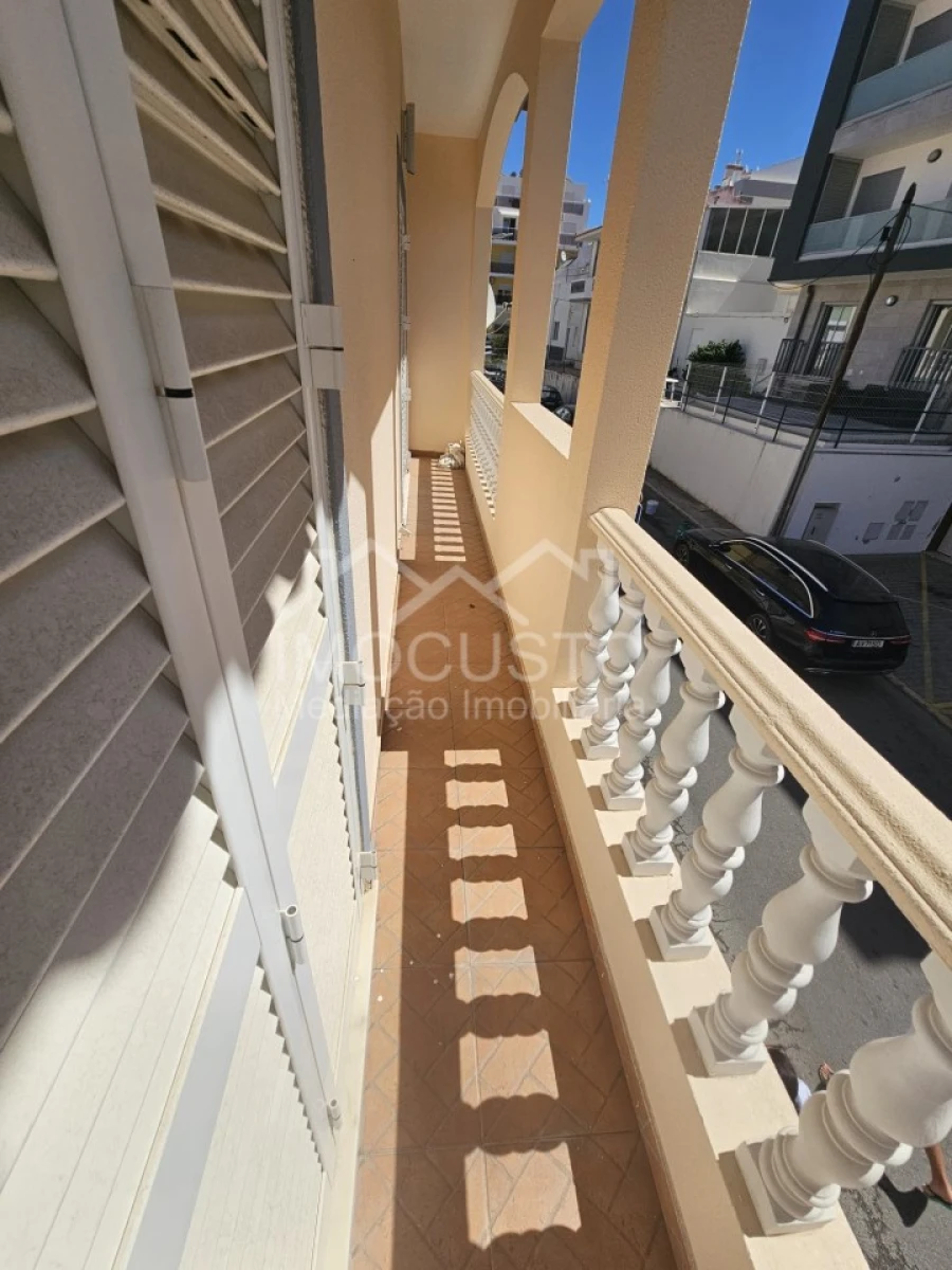 Moradia T2 para Venda em Monte Gordo Foto 10