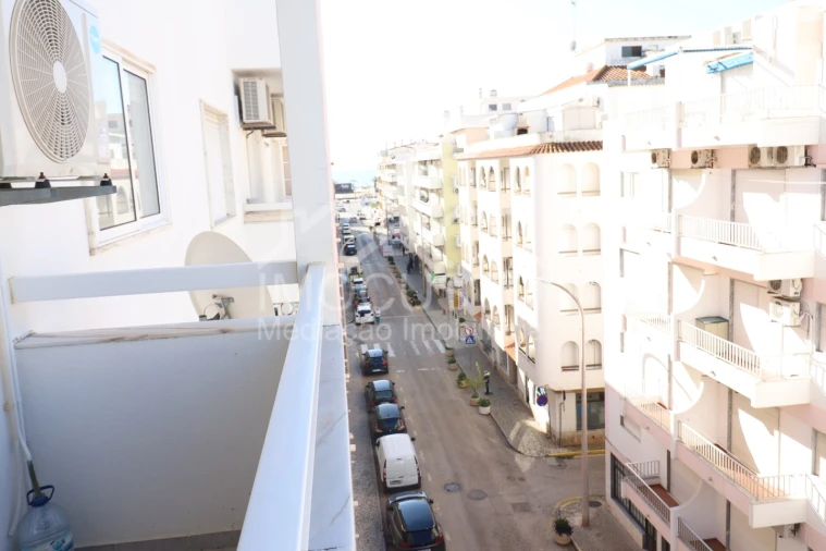 Apartamento T2 para Arrendamento férias em Monte Gordo Foto 1