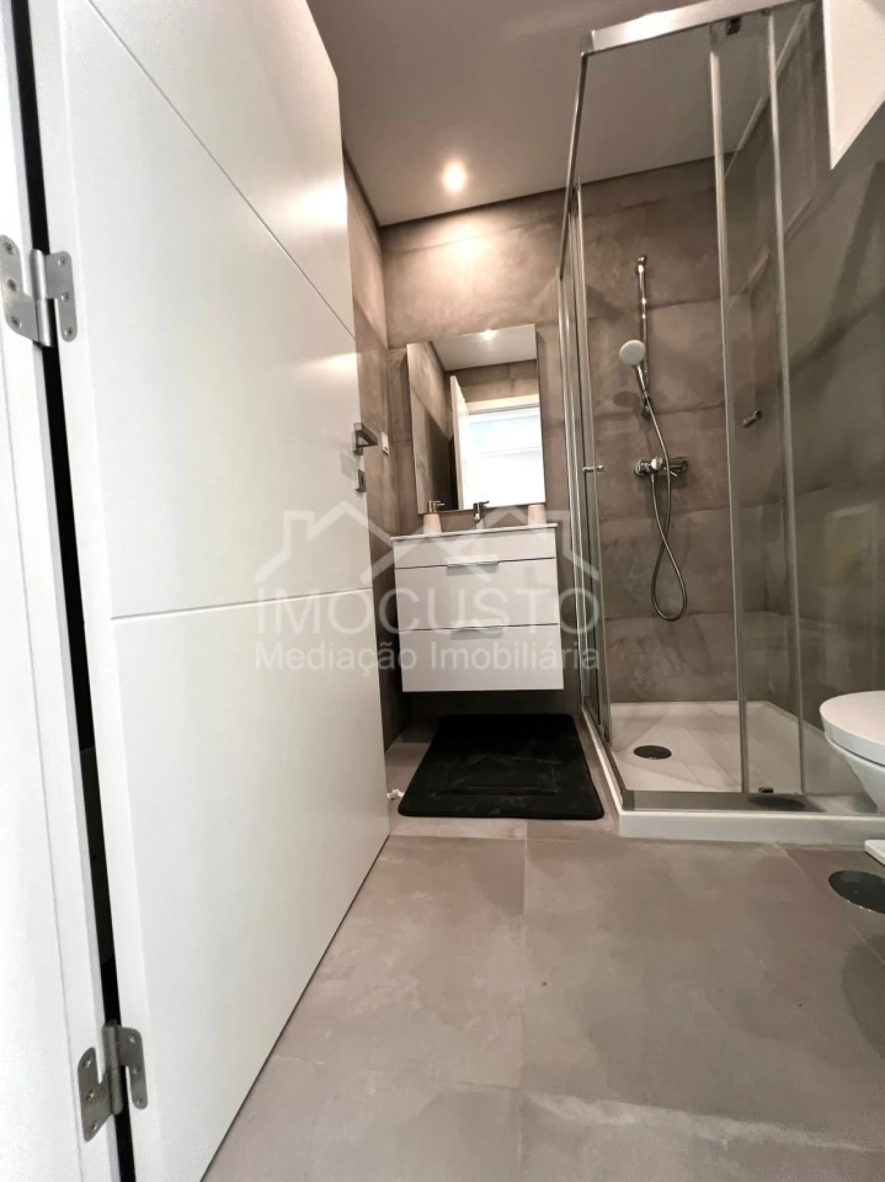 Apartamento T2 para Arrendamento férias em Monte Gordo Foto 9