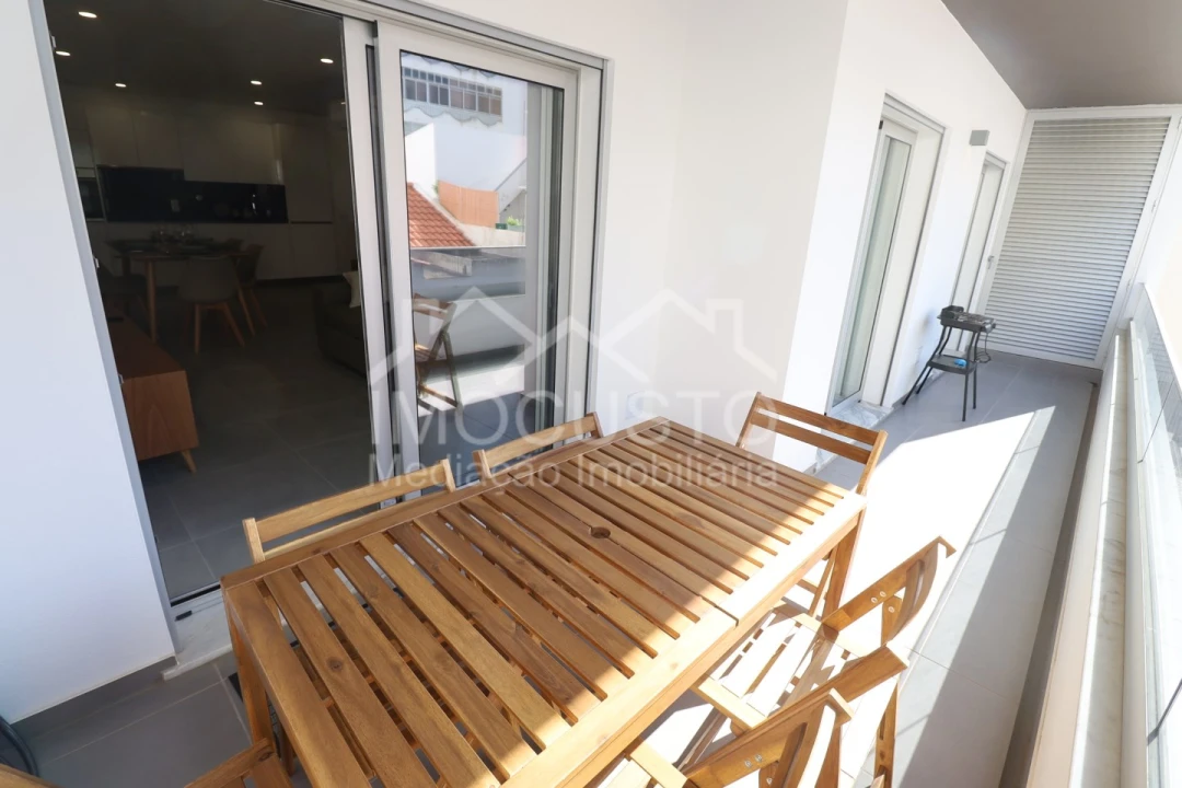 Apartamento T2 para Arrendamento férias em Monte Gordo Foto 2