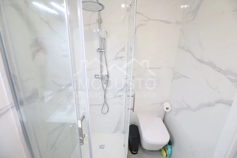 Apartamento T2 para Arrendamento férias em Monte Gordo Foto 13