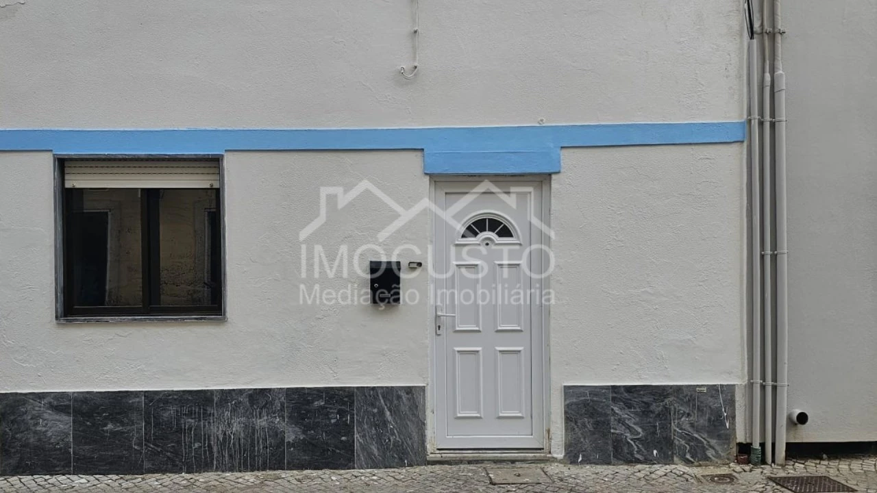 Moradia T2 para Venda em Vila Real de Santo Antonio Foto 1