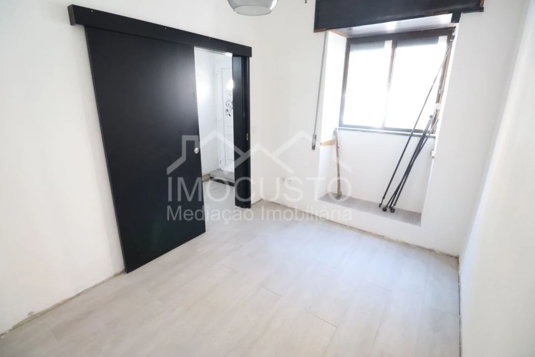 Moradia T2 para Venda em Vila Real de Santo Antonio Foto 18