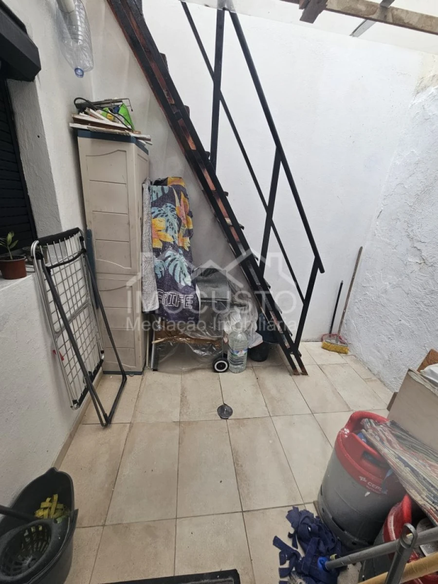 Moradia T2 para Venda em Vila Real de Santo Antonio Foto 17