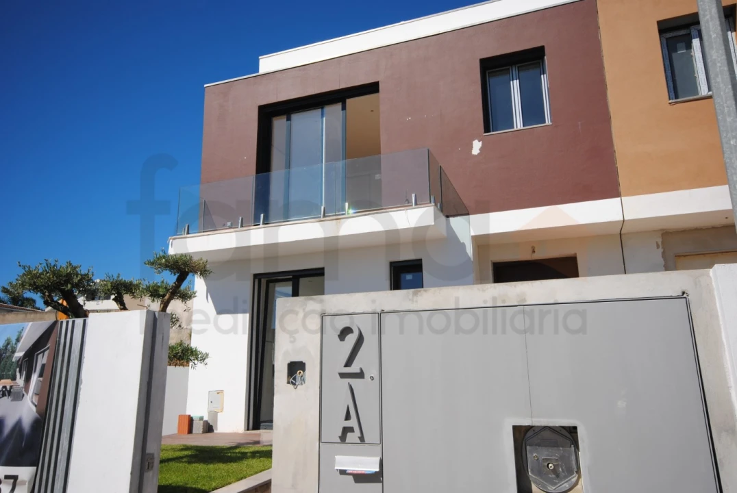 Moradia T3 para Venda em Alcabideche Foto 62