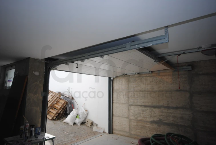 Moradia T3 para Venda em Alcabideche Foto 60