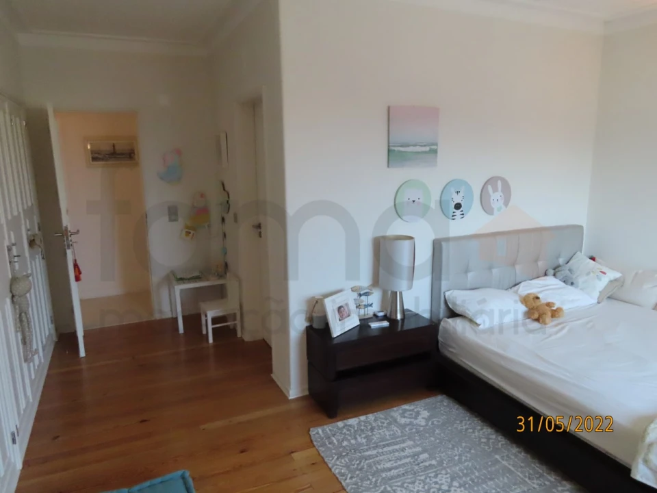 Moradia T8 para Venda em Carcavelos e Parede Foto 9