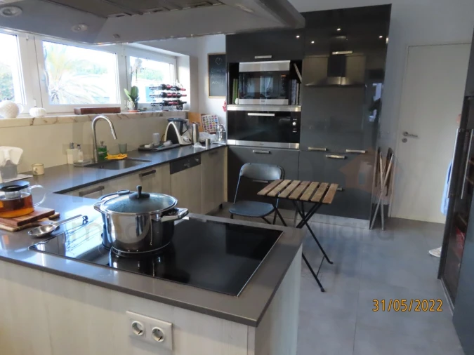 Moradia T8 para Venda em Carcavelos e Parede Foto 3