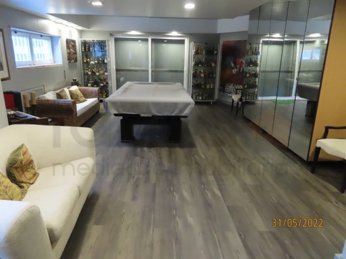 Moradia T8 para Venda em Carcavelos e Parede Foto 11