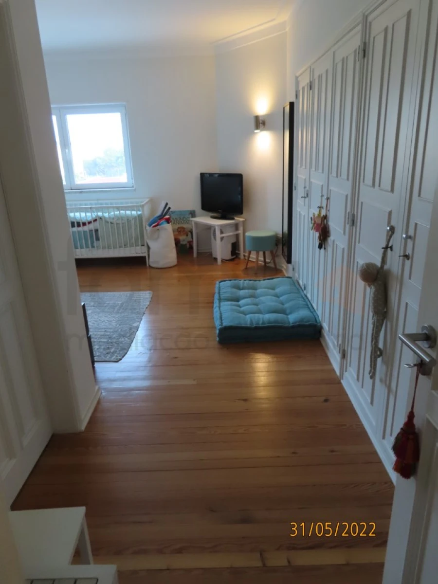 Moradia T8 para Venda em Carcavelos e Parede Foto 14