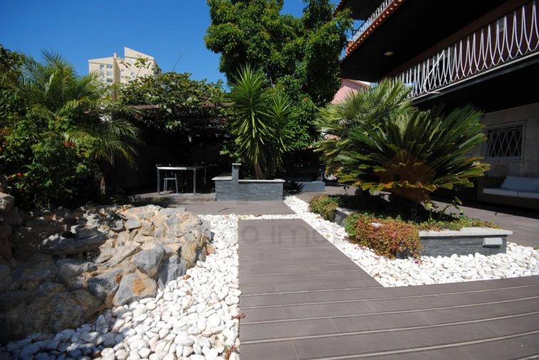 Moradia T8 para Venda em Carcavelos e Parede Foto 28