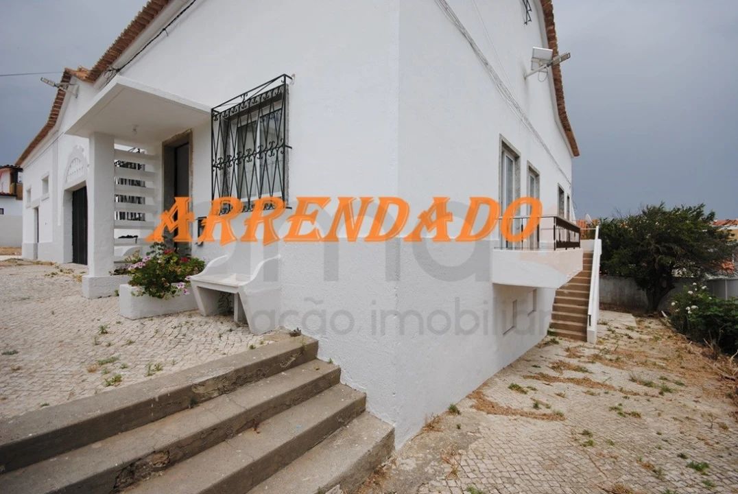 Apartamento T3 para Arrendamento em Carcavelos e Parede Foto 1