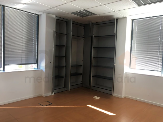 Escritório para Arrendamento em Carnaxide e Queijas Foto 23