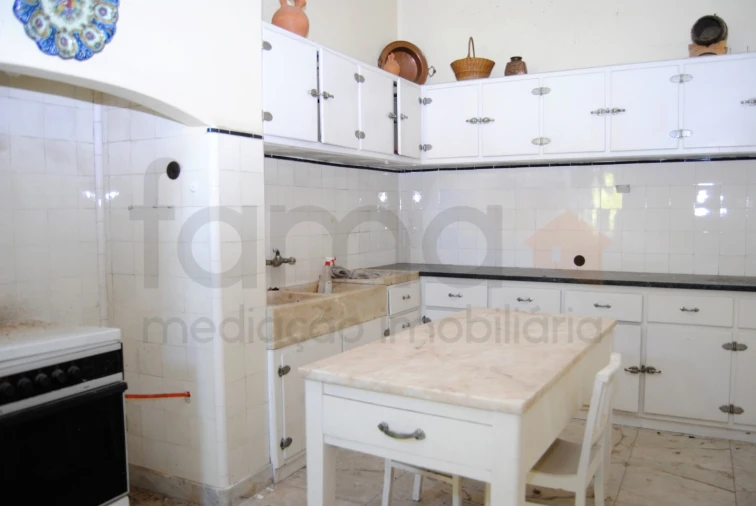 Moradia T20 para Venda em Tortosendo Foto 37