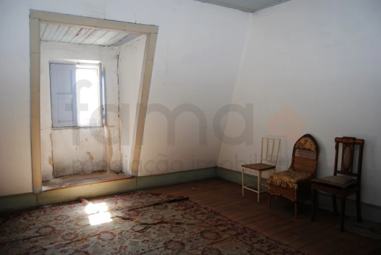 Moradia T20 para Venda em Tortosendo Foto 40