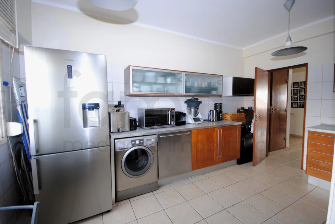 Moradia T5 para Venda em São Domingos de Rana Foto 22