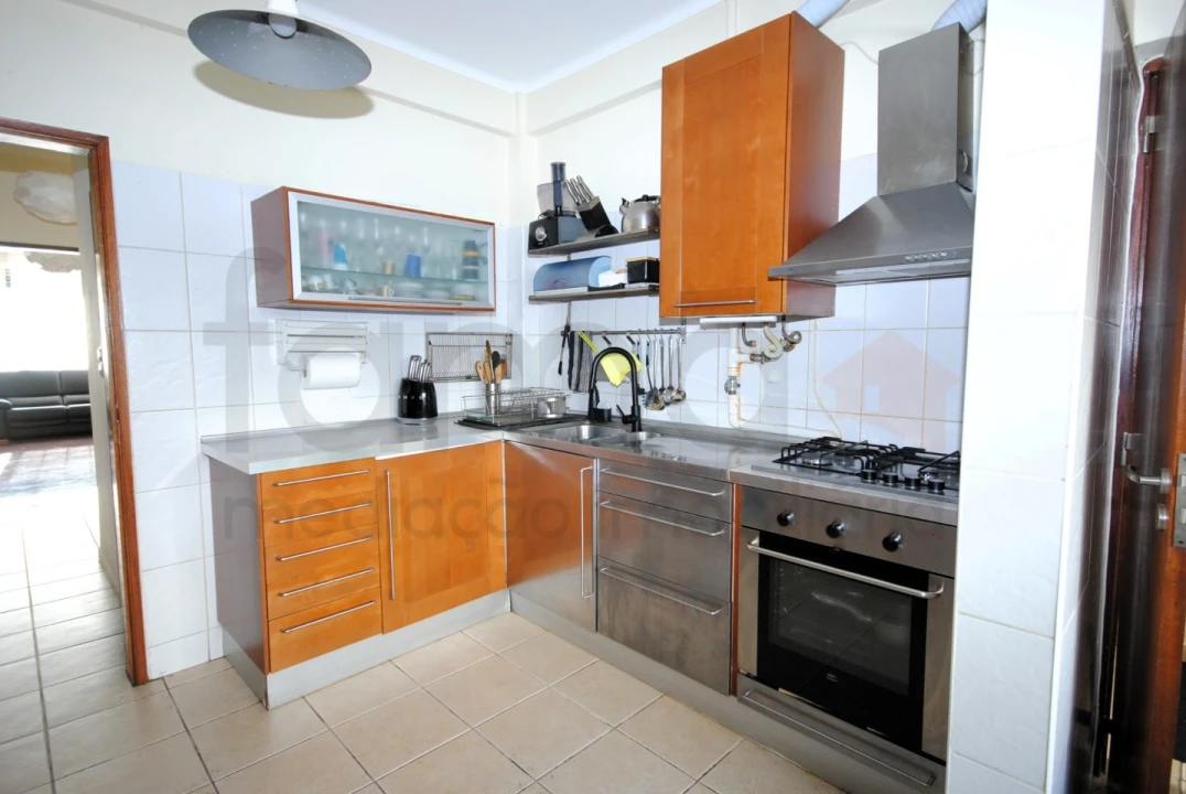 Moradia T5 para Venda em São Domingos de Rana Foto 23