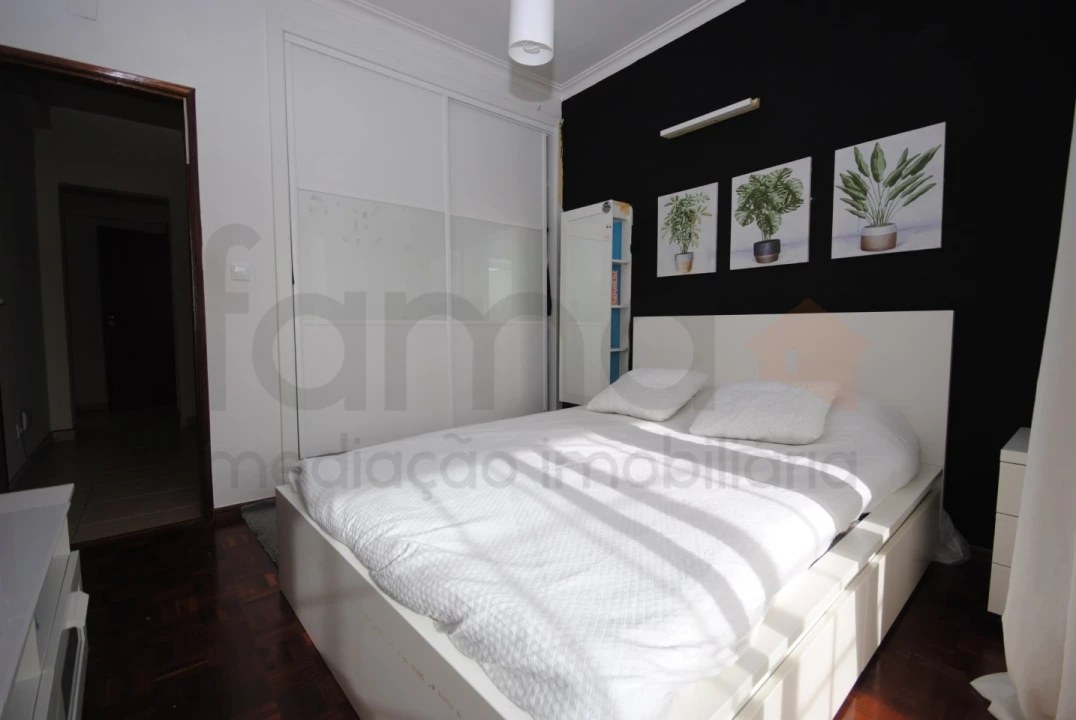 Moradia T5 para Venda em São Domingos de Rana Foto 67