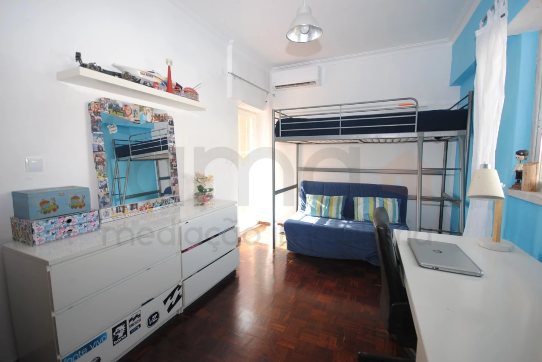 Moradia T5 para Venda em São Domingos de Rana Foto 81